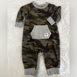 Baby GAP Kids Camo Footie with Gray Accents
